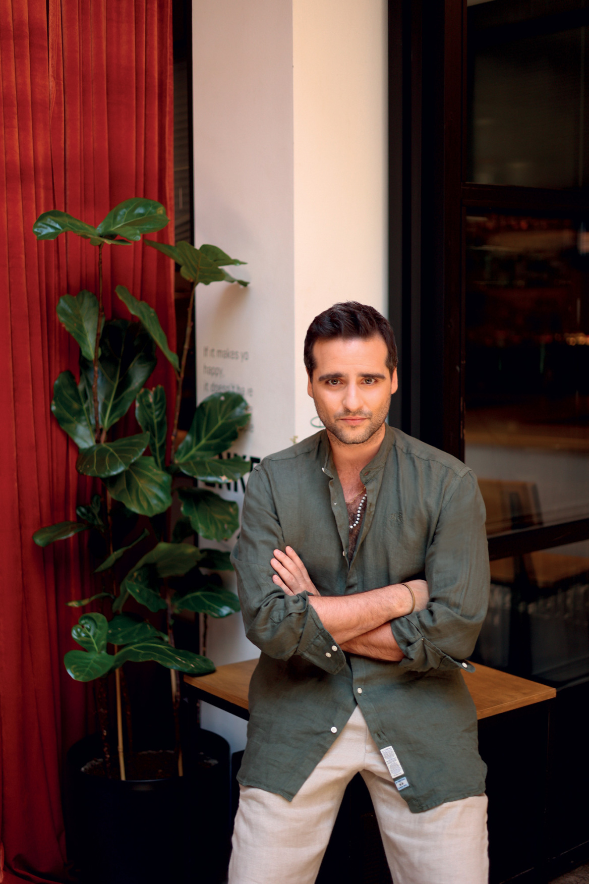 Κωνσταντίνος Μπιμπής: Περί Οιδίποδα, μουσικής και άλλων δαιμονίων