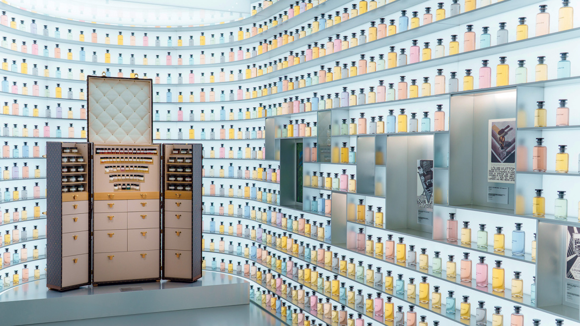 «The Louis»: Το νέο θαύμα της Louis Vuitton βρίσκεται στη Σαγκάη και είναι ένα... υπερωκεάνιο