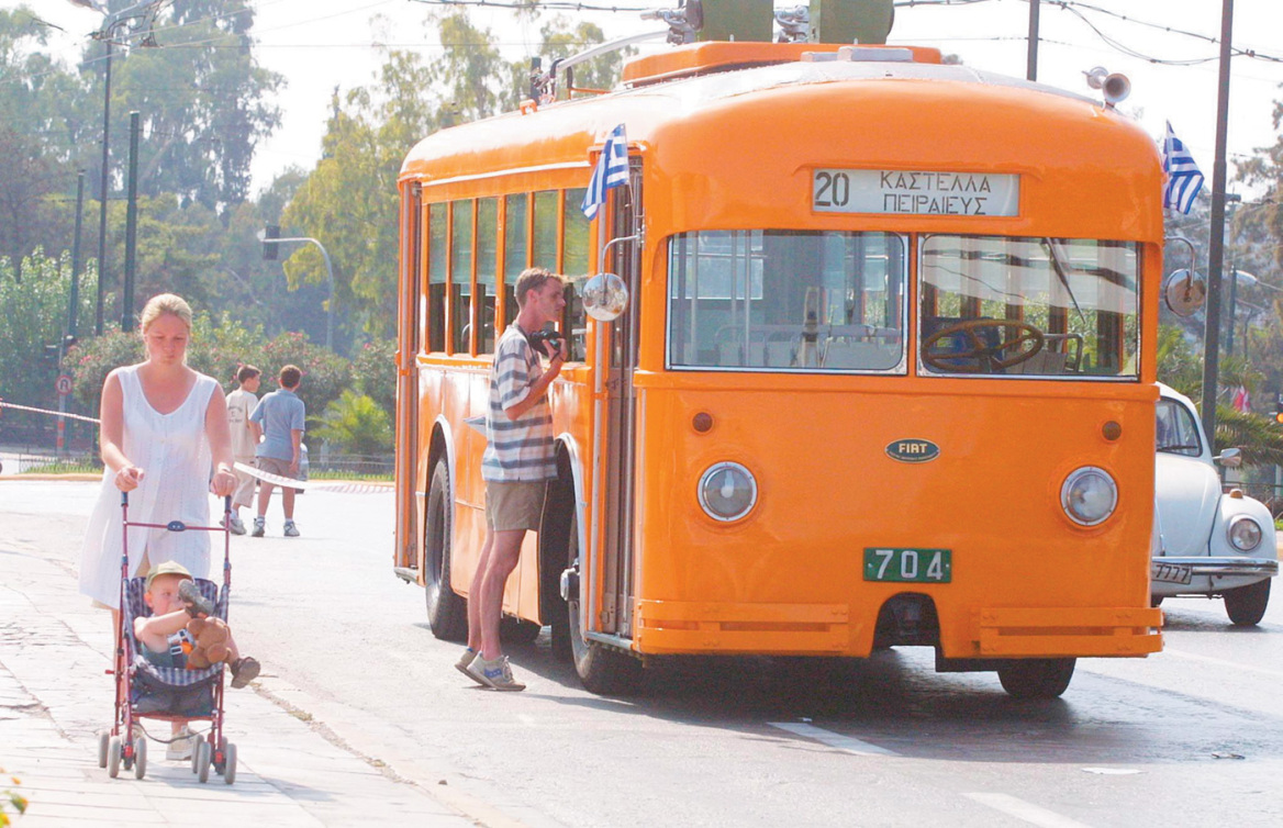 «Περπάτα να προλάβουμε το τελευταίο ...τρόλεϊ » - H ιστορία τους από το 1948 μέχρι σήμερα που αρχίζει το ξήλωμα