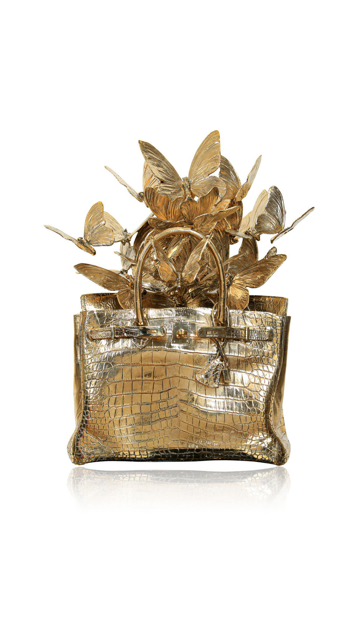 Roman Feral: Οι πεταλούδες που λάτρεψε η Chanel 