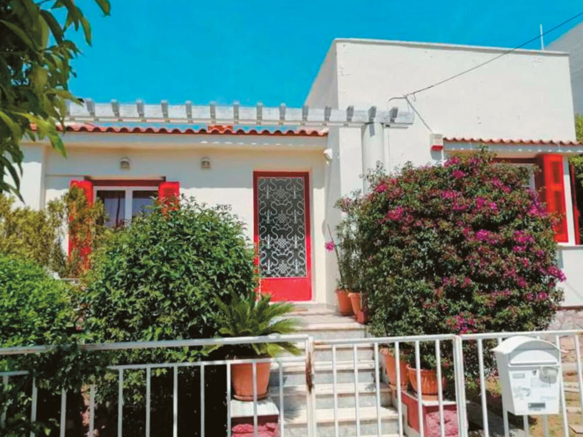 Τα αξέχαστα σπίτια του ελληνικού κινηματογράφου: Από την οικία Κοκοβίκου, μέχρι τη βίλα Λεβίδη με τα 70 δωμάτια