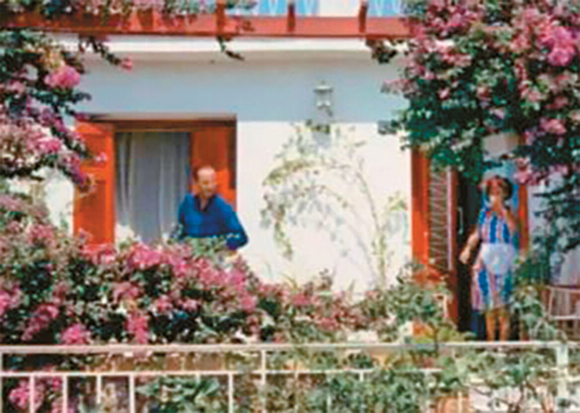 Τα αξέχαστα σπίτια του ελληνικού κινηματογράφου: Από την οικία Κοκοβίκου, μέχρι τη βίλα Λεβίδη με τα 70 δωμάτια