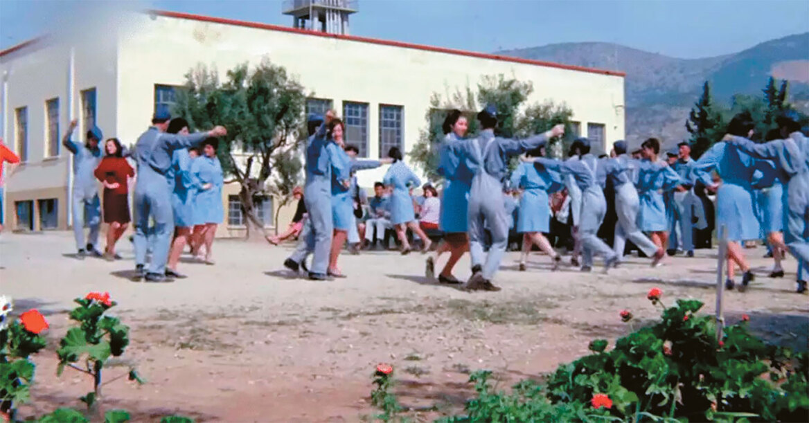 Τα αξέχαστα σπίτια του ελληνικού κινηματογράφου: Από την οικία Κοκοβίκου, μέχρι τη βίλα Λεβίδη με τα 70 δωμάτια