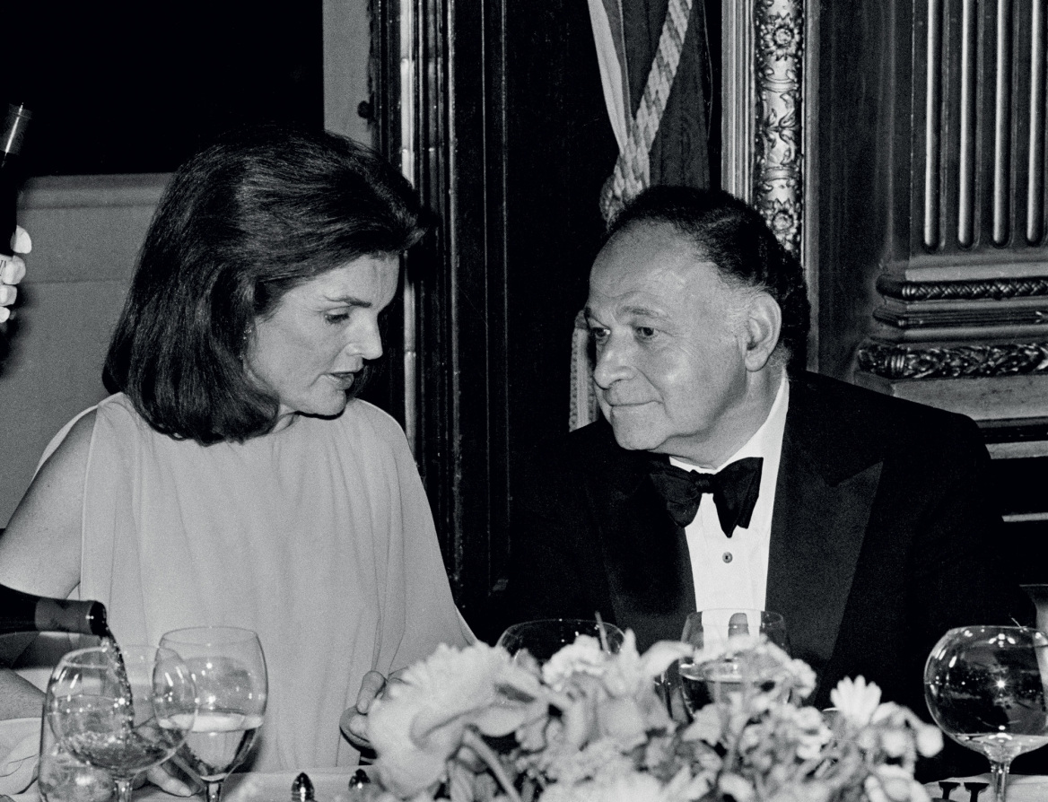 Μορίς Τέμπελσμαν: Ποιος ήταν ο τελευταίος σύντροφος της Τζάκι