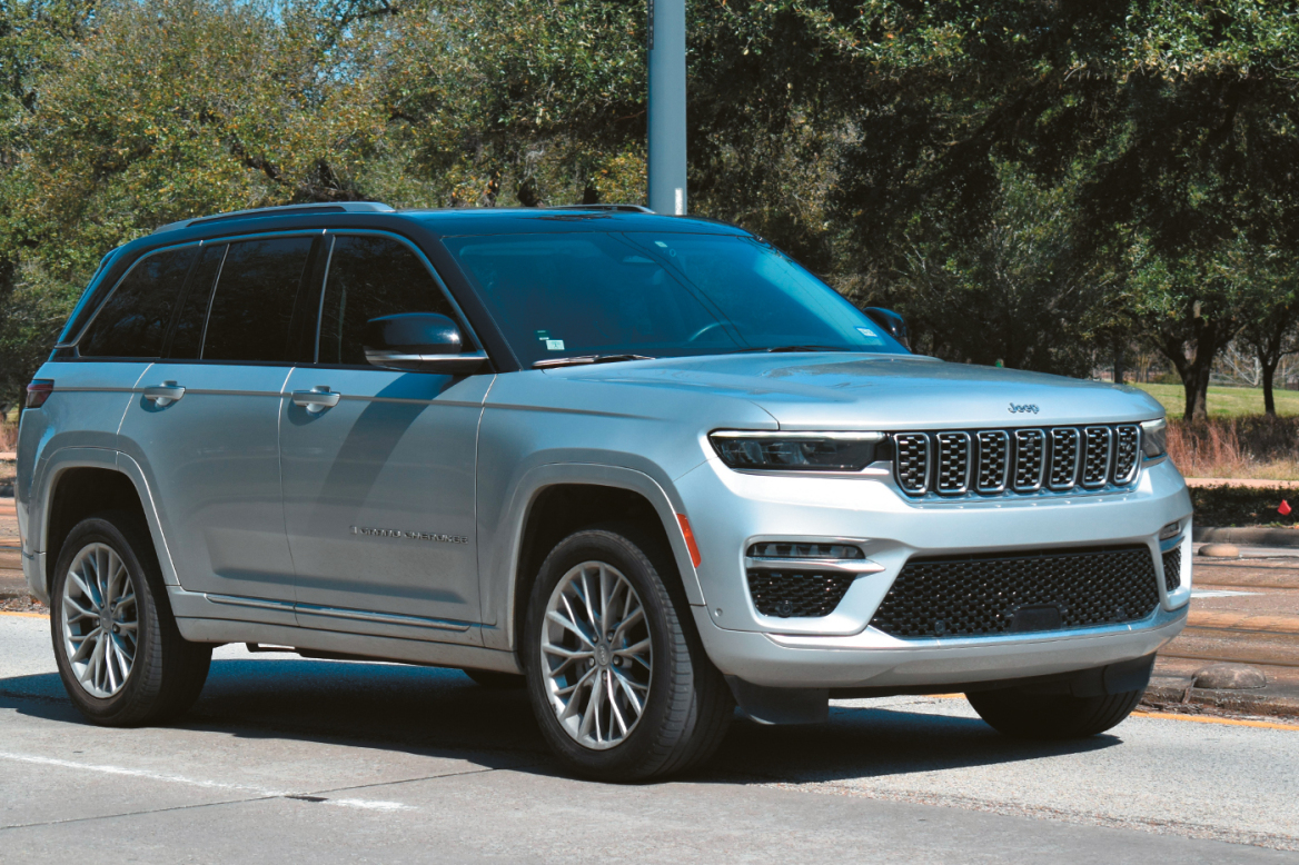 Ο Έλληνας πίσω από το τιμόνι: Πόσο... απέχει από τον Μπισμπίκη - Το προφίλ και οι φυλές των οδηγών