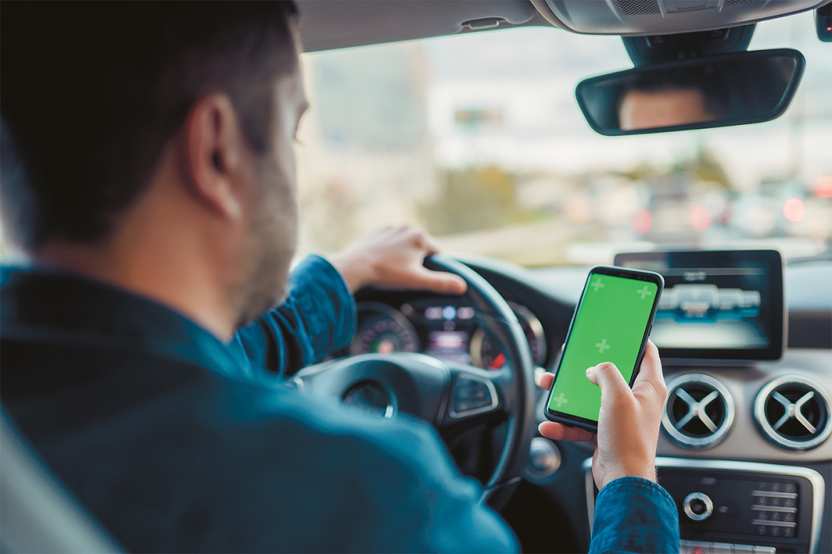 Ο Έλληνας πίσω από το τιμόνι: Πόσο... απέχει από τον Μπισμπίκη - Το προφίλ και οι φυλές των οδηγών