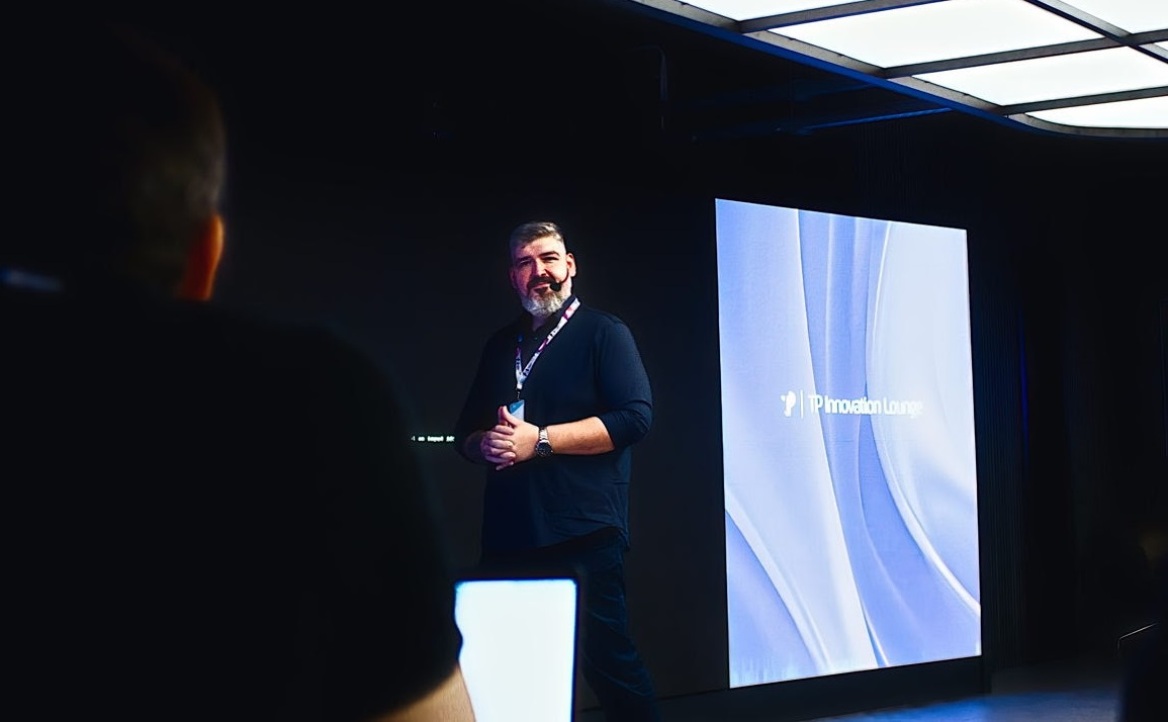 Όταν η τεχνητή νοημοσύνη συναντά την ανθρώπινη ενσυναίσθηση