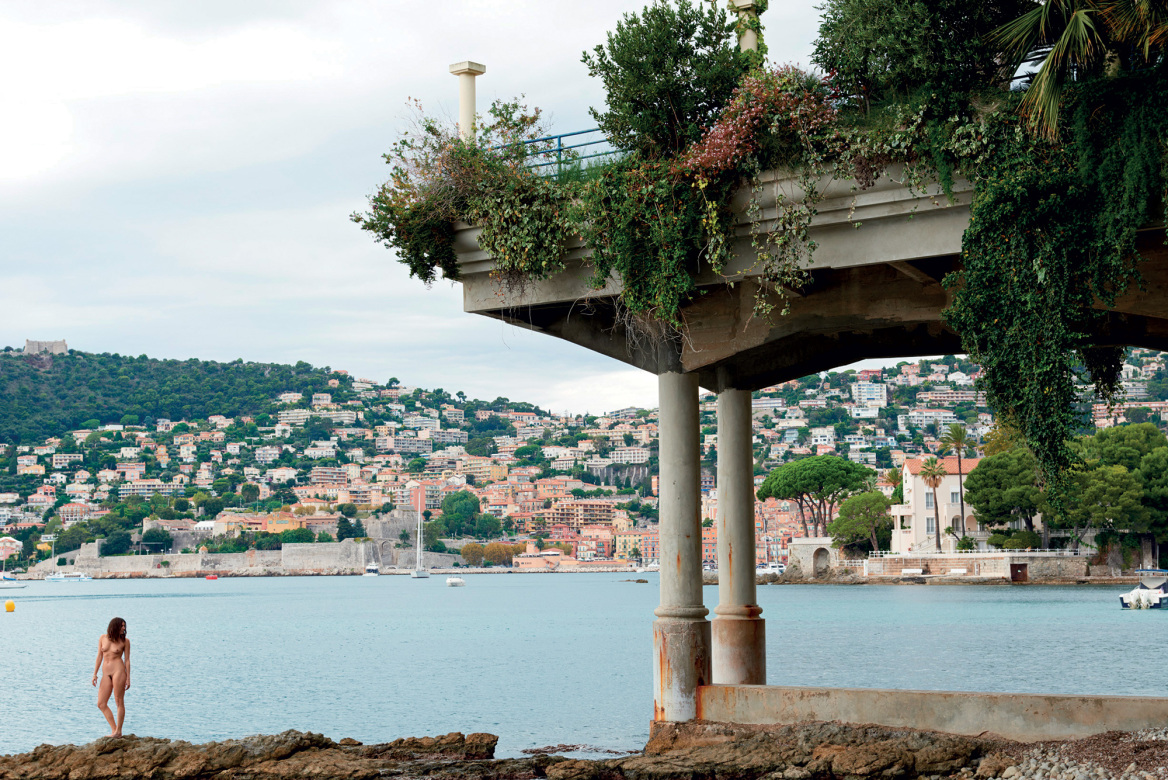 Sonia Sieff: «Το γυμνό είναι εμπειρία τέχνης και πολιτικής»