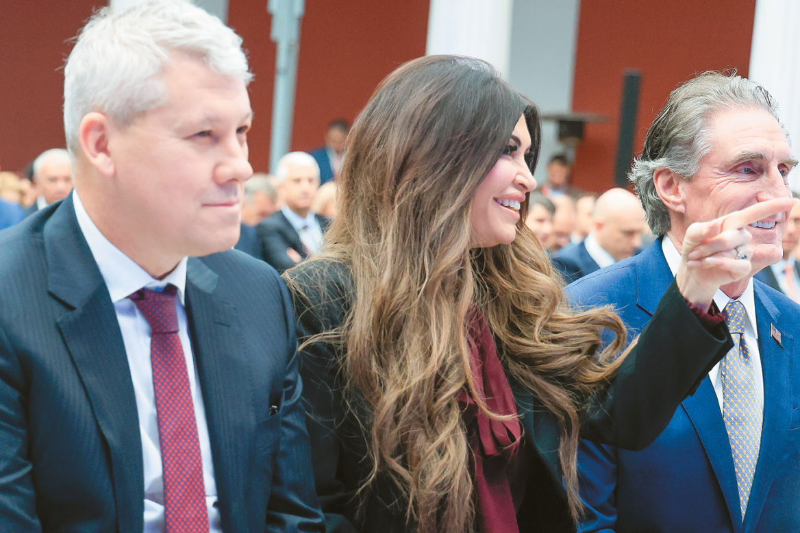 Το δεκαήμερο της Κίμπερλι Γκιλφόιλ στην Αθήνα - Οι επαφές, το παρασκήνιο και οι συμβολισμοί