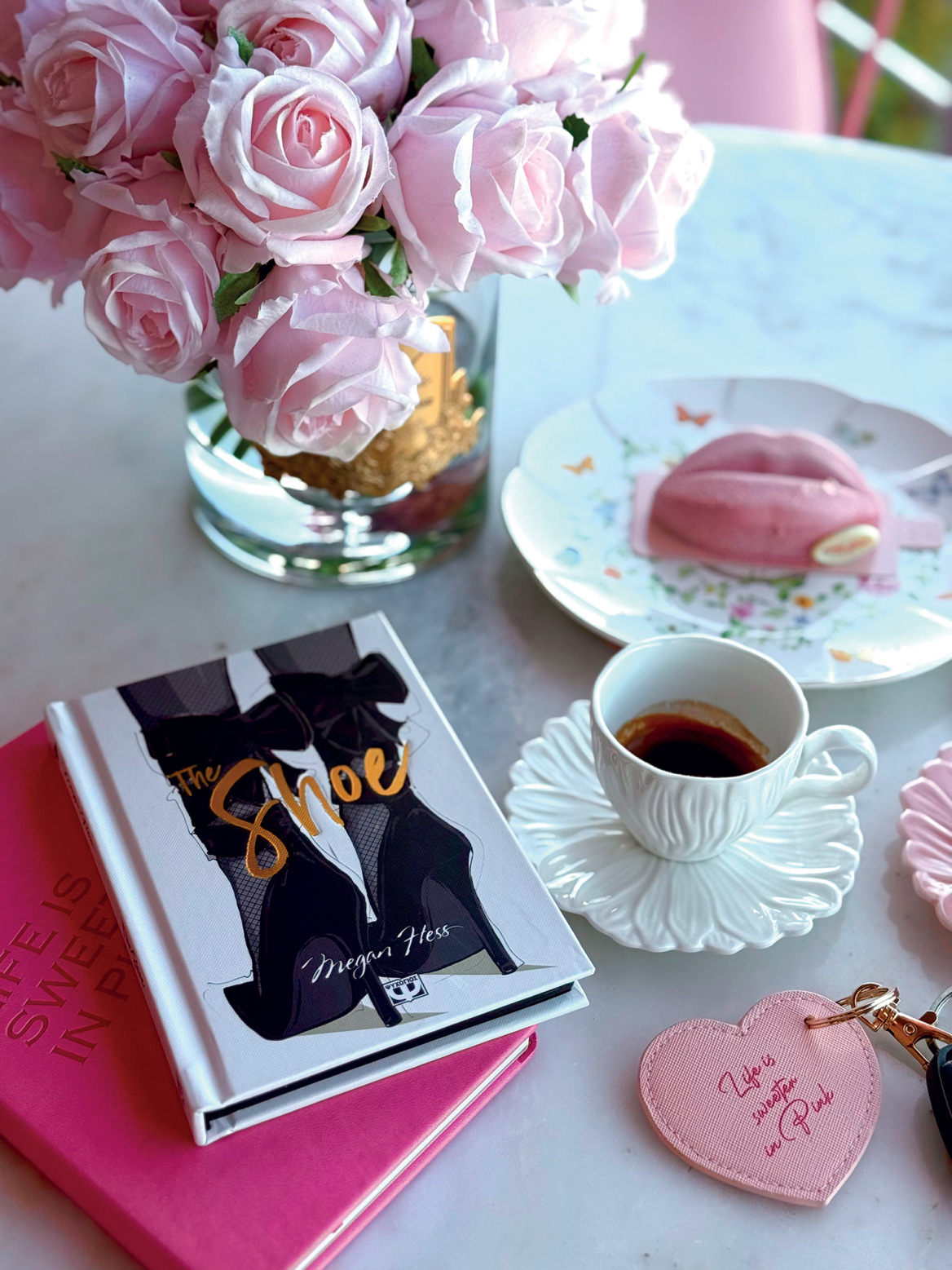 Αγγελική Χόντου: Τσάι και παραμύθια στο Pink Dot