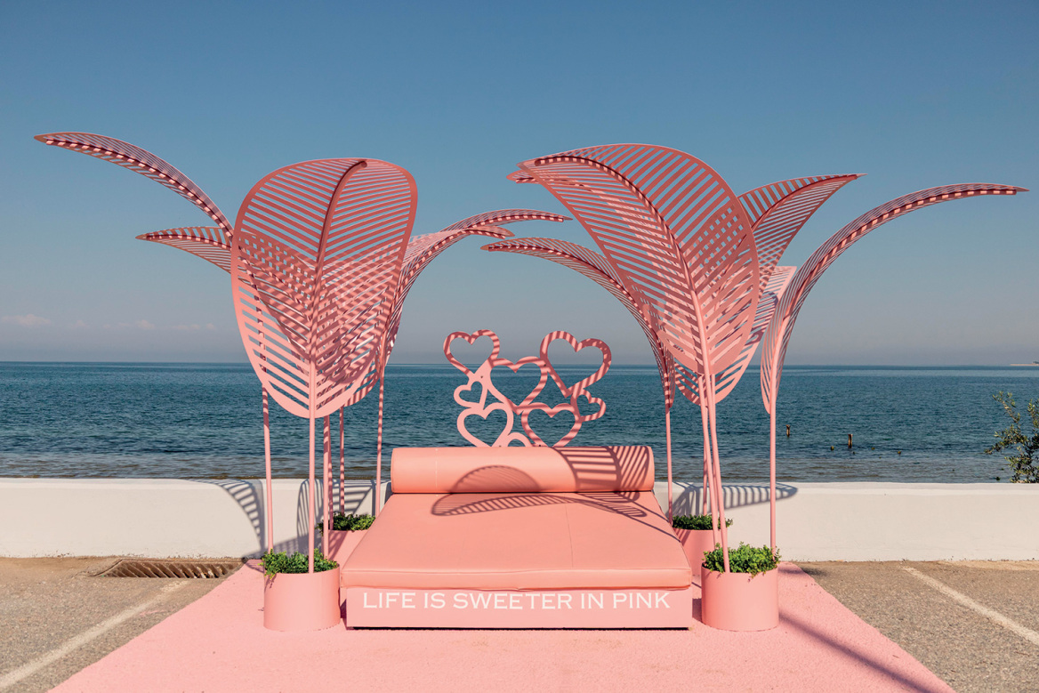 Αγγελική Χόντου: Τσάι και παραμύθια στο Pink Dot