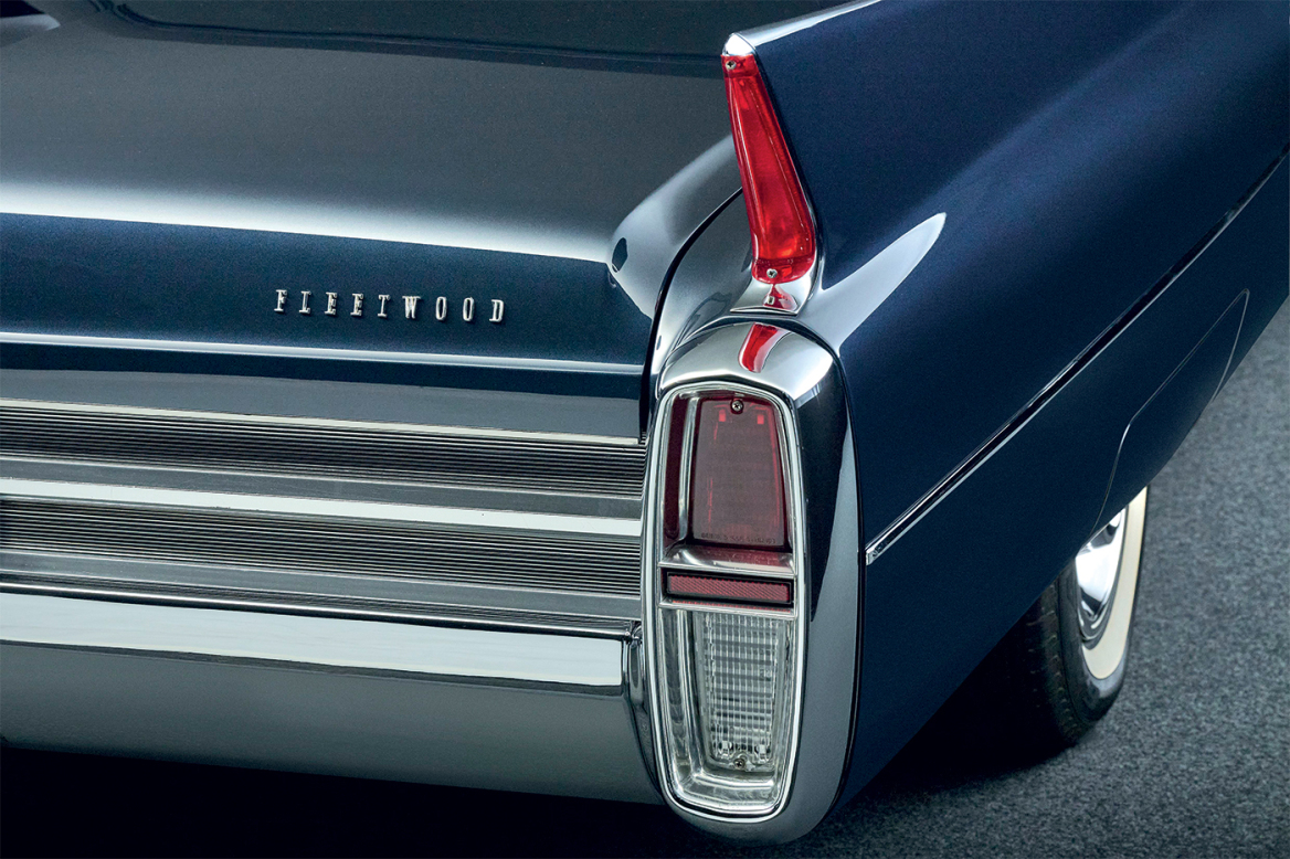 Η Cadillac και η Rolls - Royce του Ωνάση ανακατασκευάστηκαν και διηγούνται ιστορίες δόξας