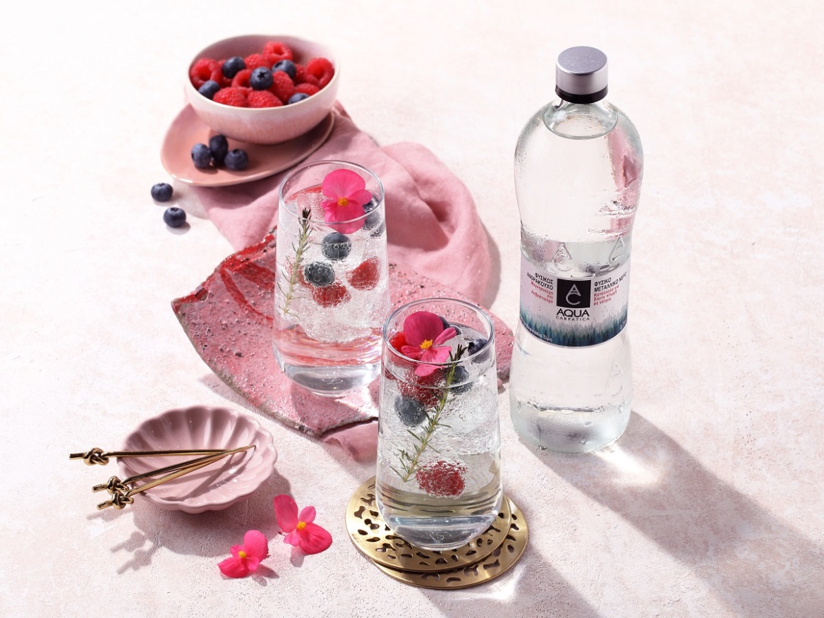 Φυσικώς ανθρακούχο νερό vs σοδόνερο: Η γευστική υπεροχή που θα αλλάξει την καθημερινότητά σου