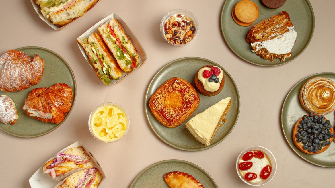 Το efood μάς φέρνει όλη τη νοστιμιά και τη δημιουργικότητα των top bakeries της Αθήνας
