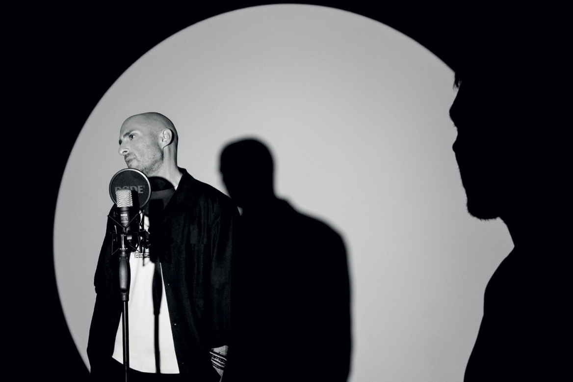 Η Αλέκα Κανελλίδου με τον γιο της Γιάννη Γιαννουσάκη επί σκηνής