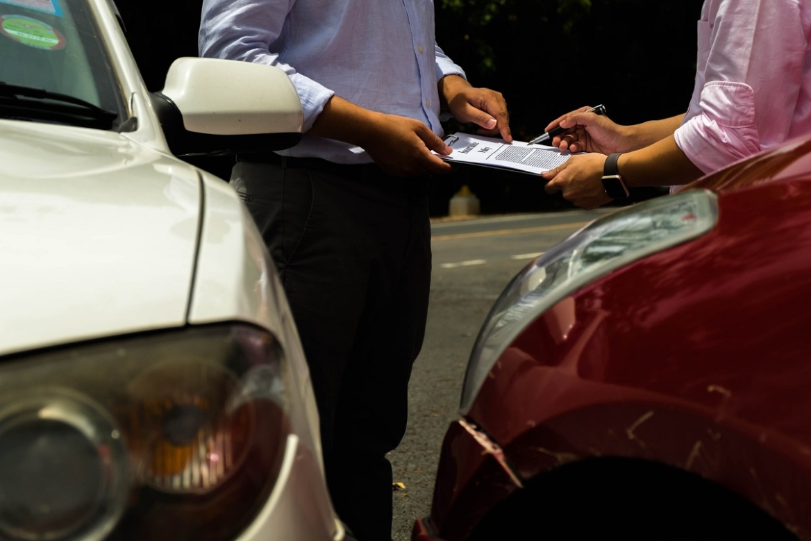 Συνεπείς οδηγοί, ασφαλείς δρόμοι: ο ρόλος των ελέγχων στα ανασφάλιστα 