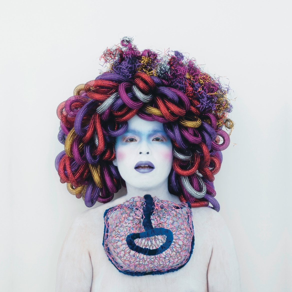 Κιμίκο Γιοσίντα, η χαμαιλέοντας της τέχνης