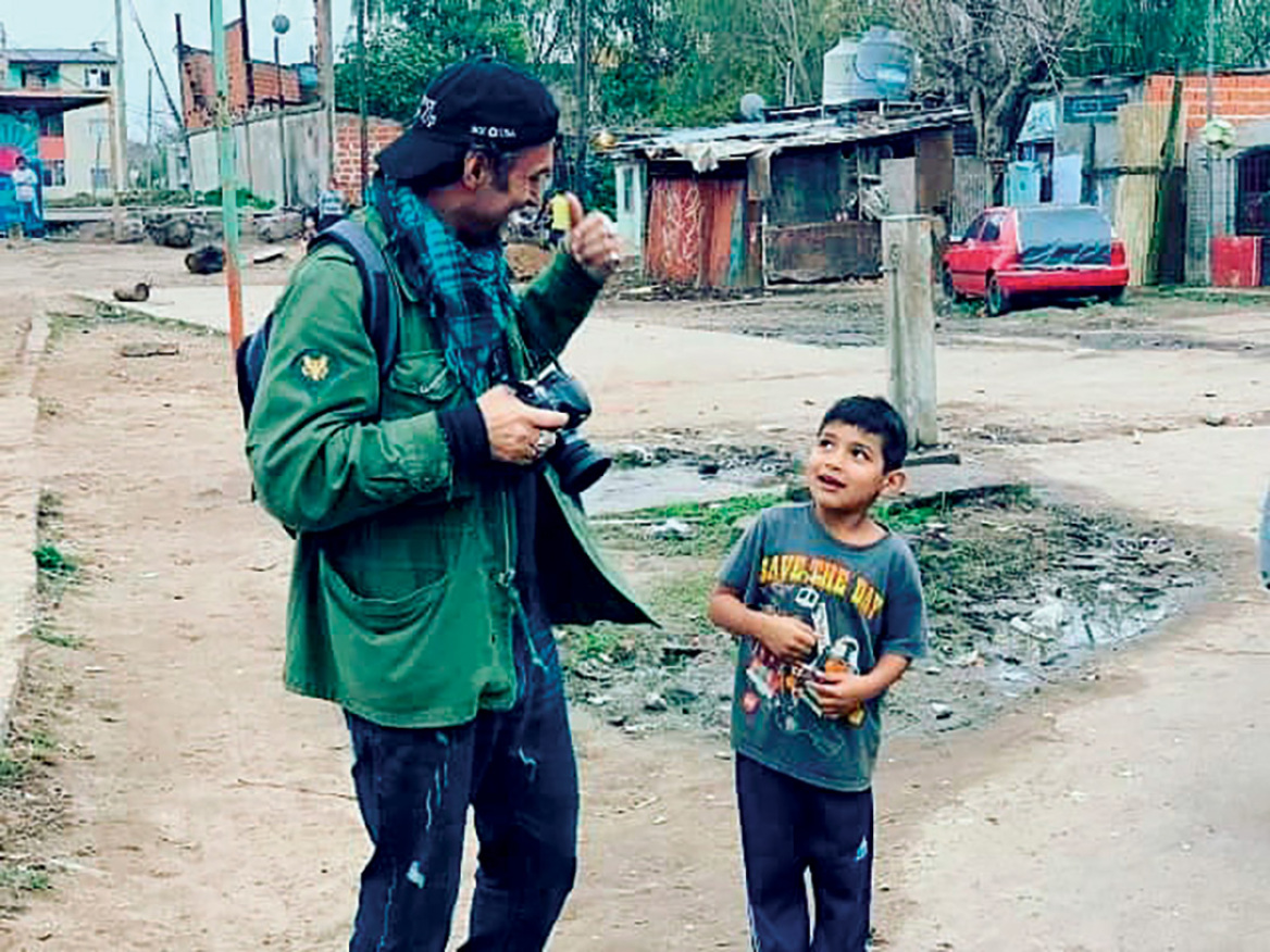 Σπύρος Πώρος, 30 χρόνια πίσω από τον φακό 