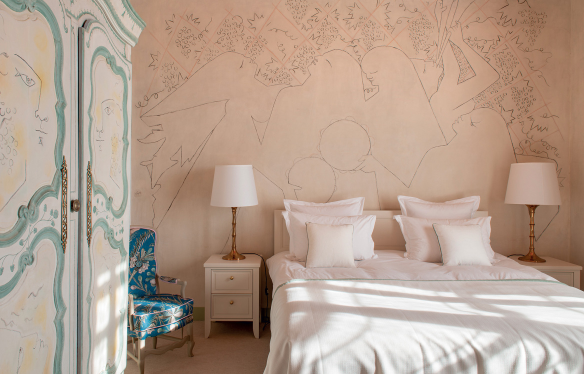 Santo Sospir, η βίλα με τα «τατουάζ» του Κοκτό