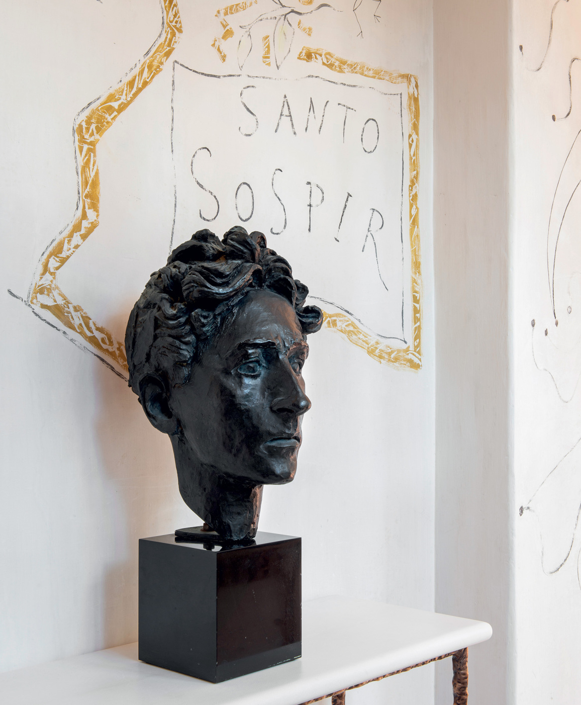 Santo Sospir, η βίλα με τα «τατουάζ» του Κοκτό