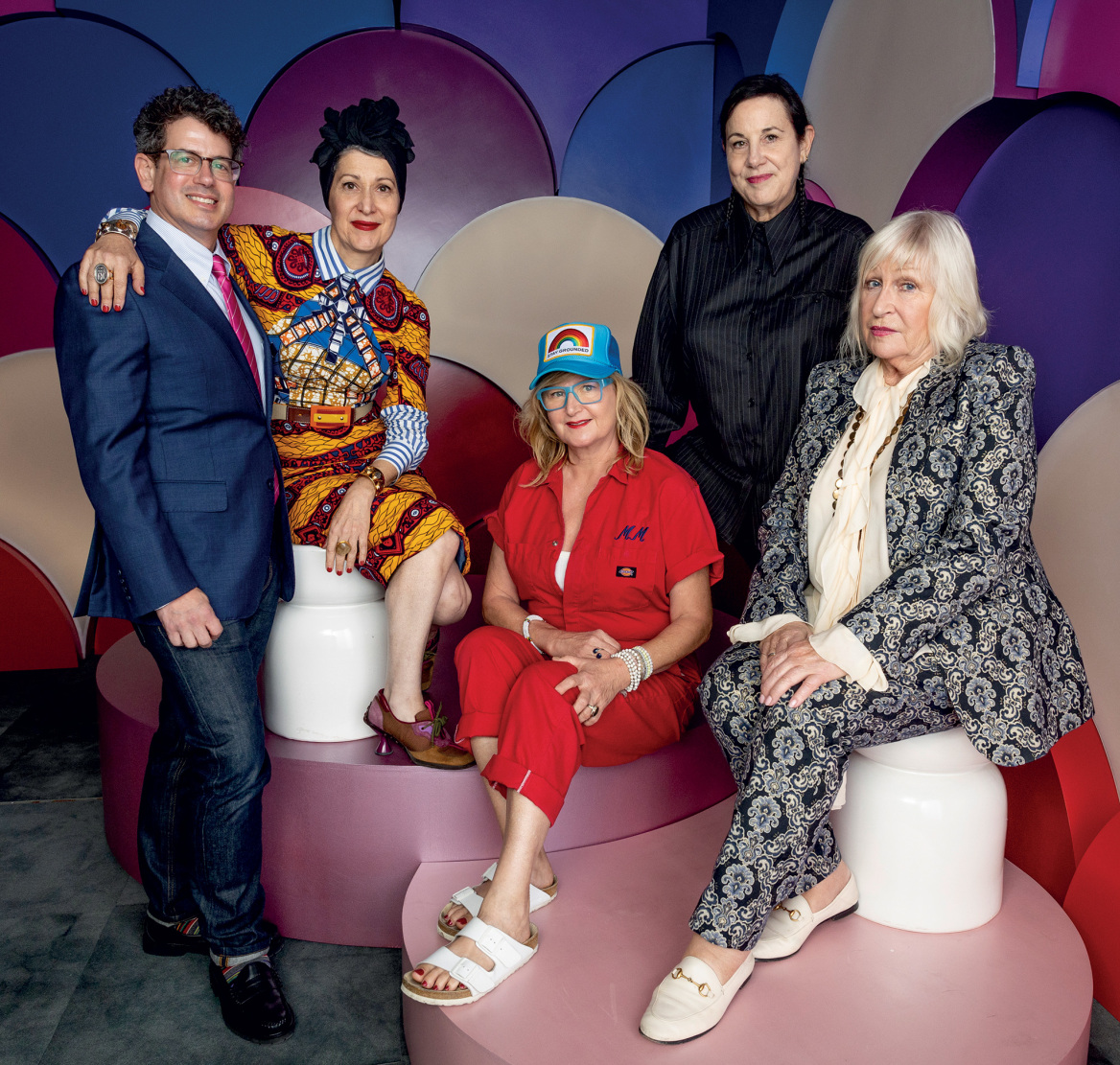 Μεριλίν Φιτουσί: Ποια είναι η γυναίκα πίσω από τα κοστούμια του «Emily in Paris»