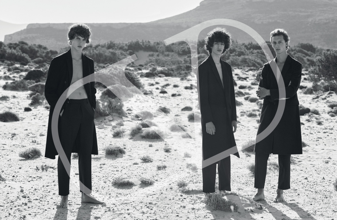 Ο Bασίλης Καρύδης στην κορυφή των διεθνών εκδόσεων