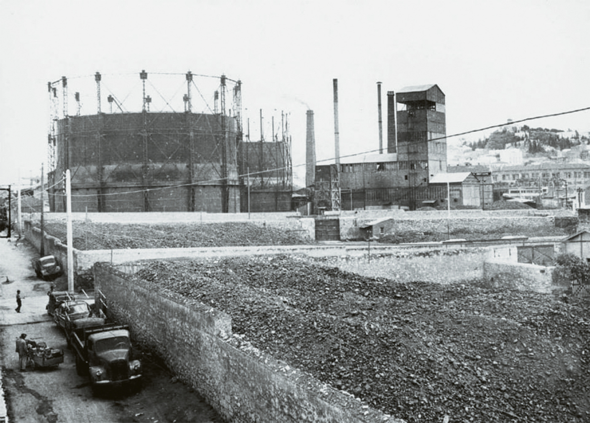 40 χρόνια Γκάζι, το εργοστάσιο που φώτισε και μεταμόρφωσε την Αθήνα