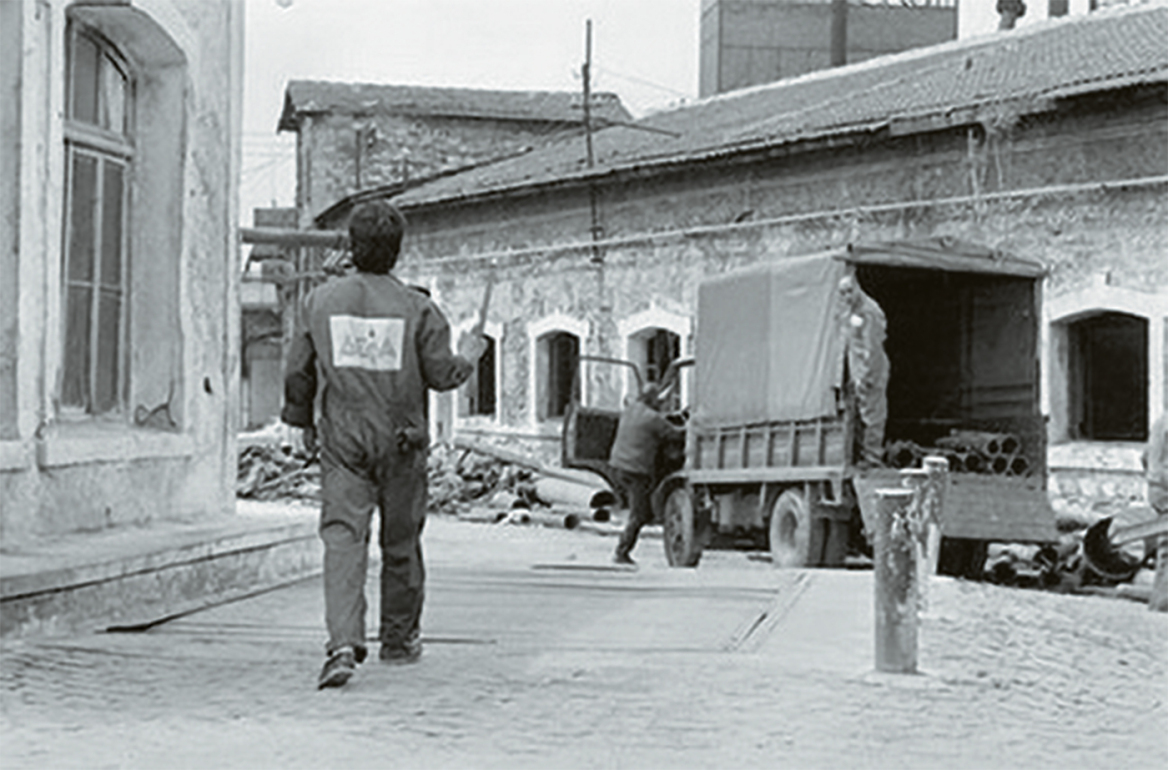 40 χρόνια Γκάζι, το εργοστάσιο που φώτισε και μεταμόρφωσε την Αθήνα