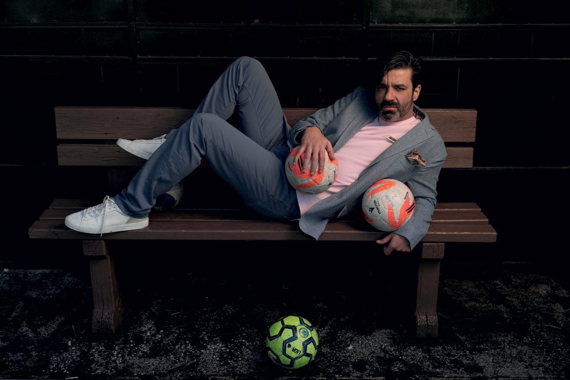 Μιχάλης Τιτόπουλος: Κάπως τα έφεραν τα πράγματα και ζω όπως το φανταζόμουν