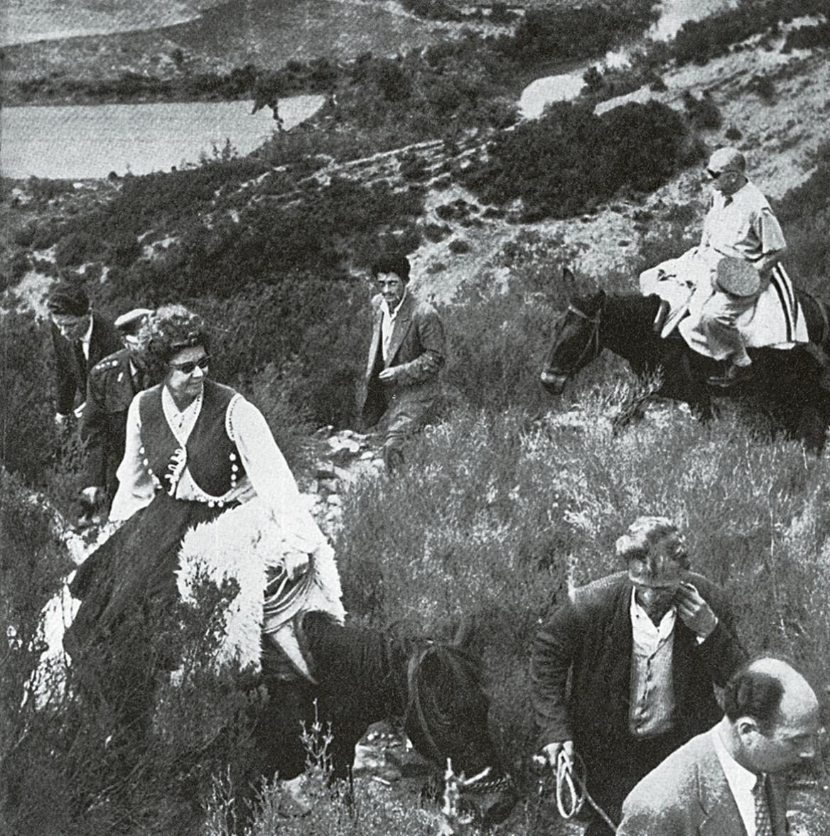 Η αμφιλεγόμενη βασίλισσα Φρειδερίκη: Τι έγραφε στο ημερολόγιό της από τον Εμφύλιο στη δικτατορία