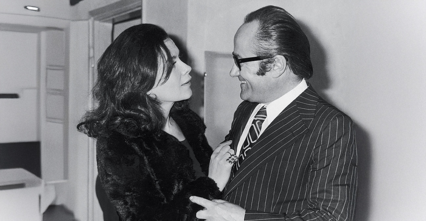 Άγνωστες ιστορίες της Βουγιουκλάκη, της Καρέζη και άλλων αστέρων - Οι διηγήσεις του γυναικολόγου των διασήμων Νίκου Παπανικολάου