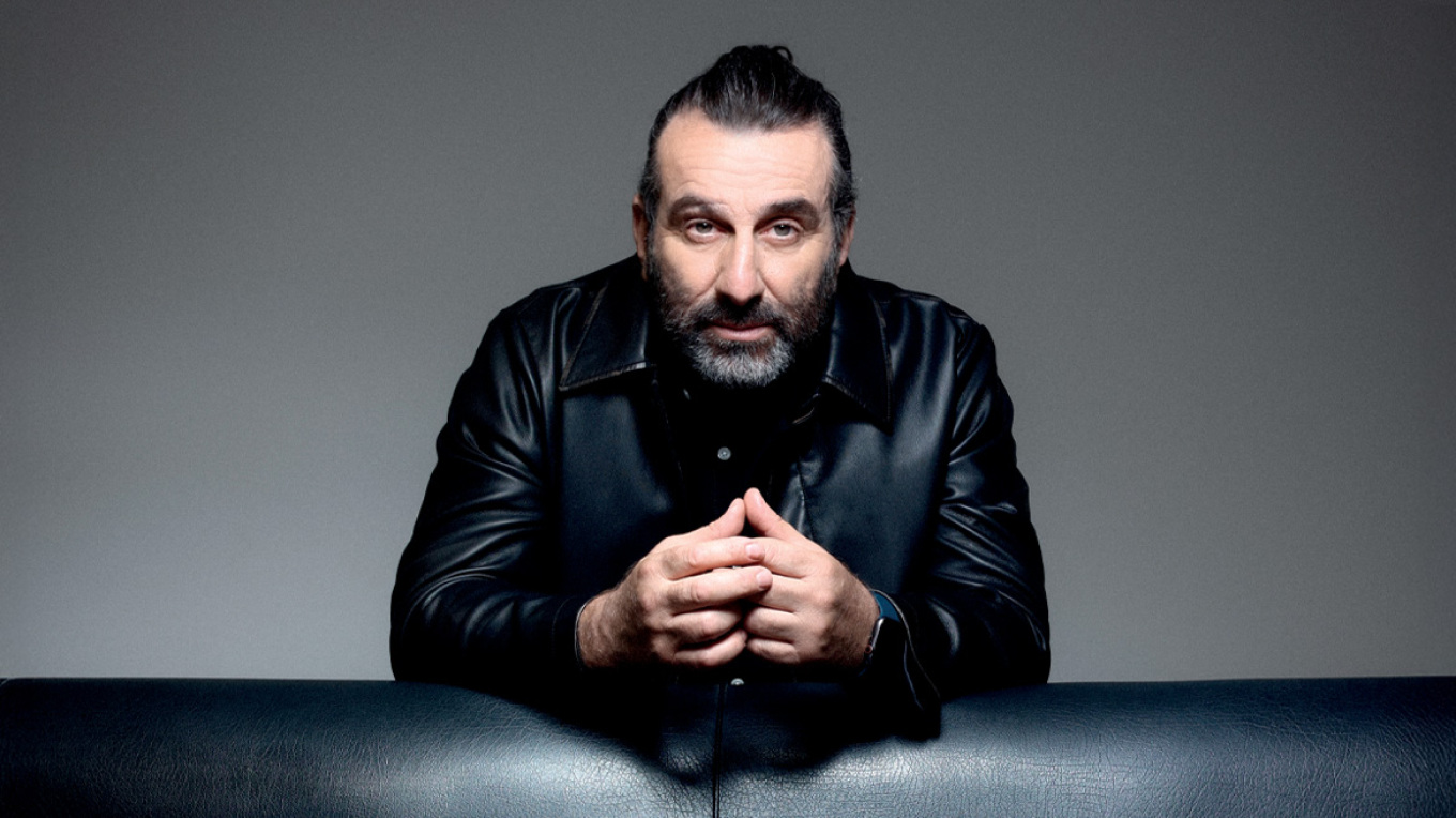 Ηλίας Βαλάσης: Κοίτα τις ρυτίδες μου, βγήκαν επειδή χαμογελώ εύκολα...