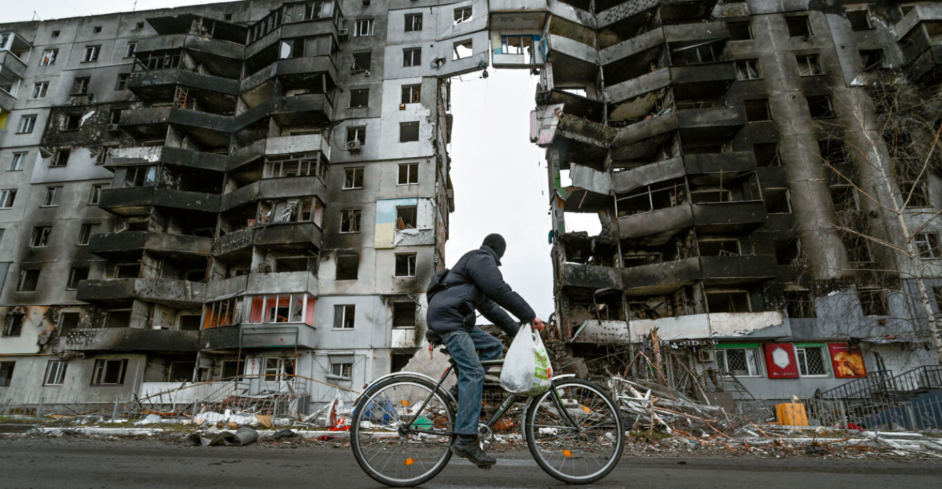 Ένας χρόνος εισβολή στην Ουκρανία: Πόλεμος χωρίς τέλος και ειρήνη χωρίς ελπίδα