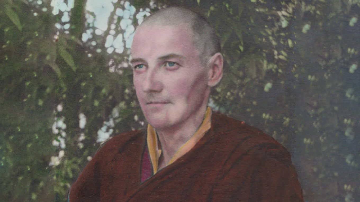 Μάικλ Ντίλον: Ο πρώτος τρανς άνδρας που έγινε μοναχός