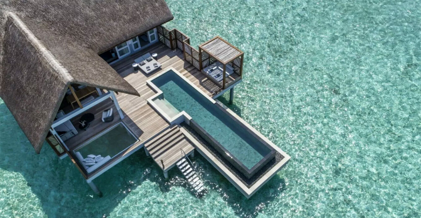 Τι έχουν πάθει οι Ελληνες με τις Μαλδίβες; 15 ξενοδοχεία σε έναν προορισμό που ζει δόξες