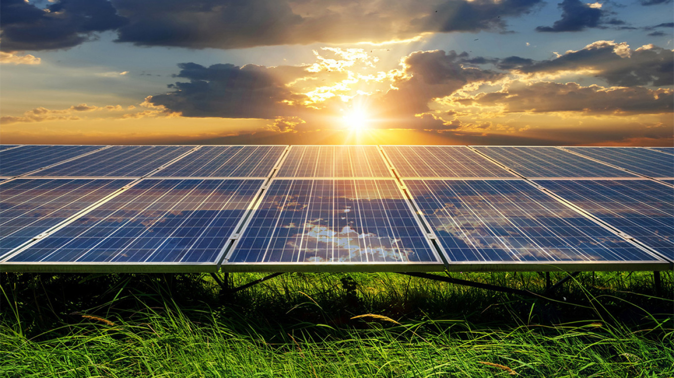 H Ενέργεια μπροστά, μέσα από επενδύσεις σε υποδομές