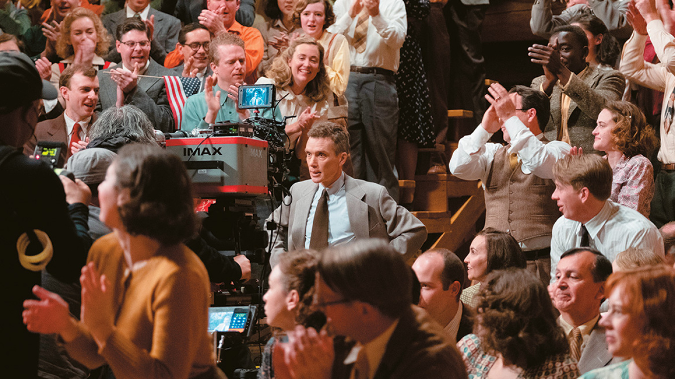 Ρόμπερτ Οπενχάιμερ: Ο δημιουργός  της ατομικής βόμβας έγινε «η ταινία   του 21ου αιώνα»