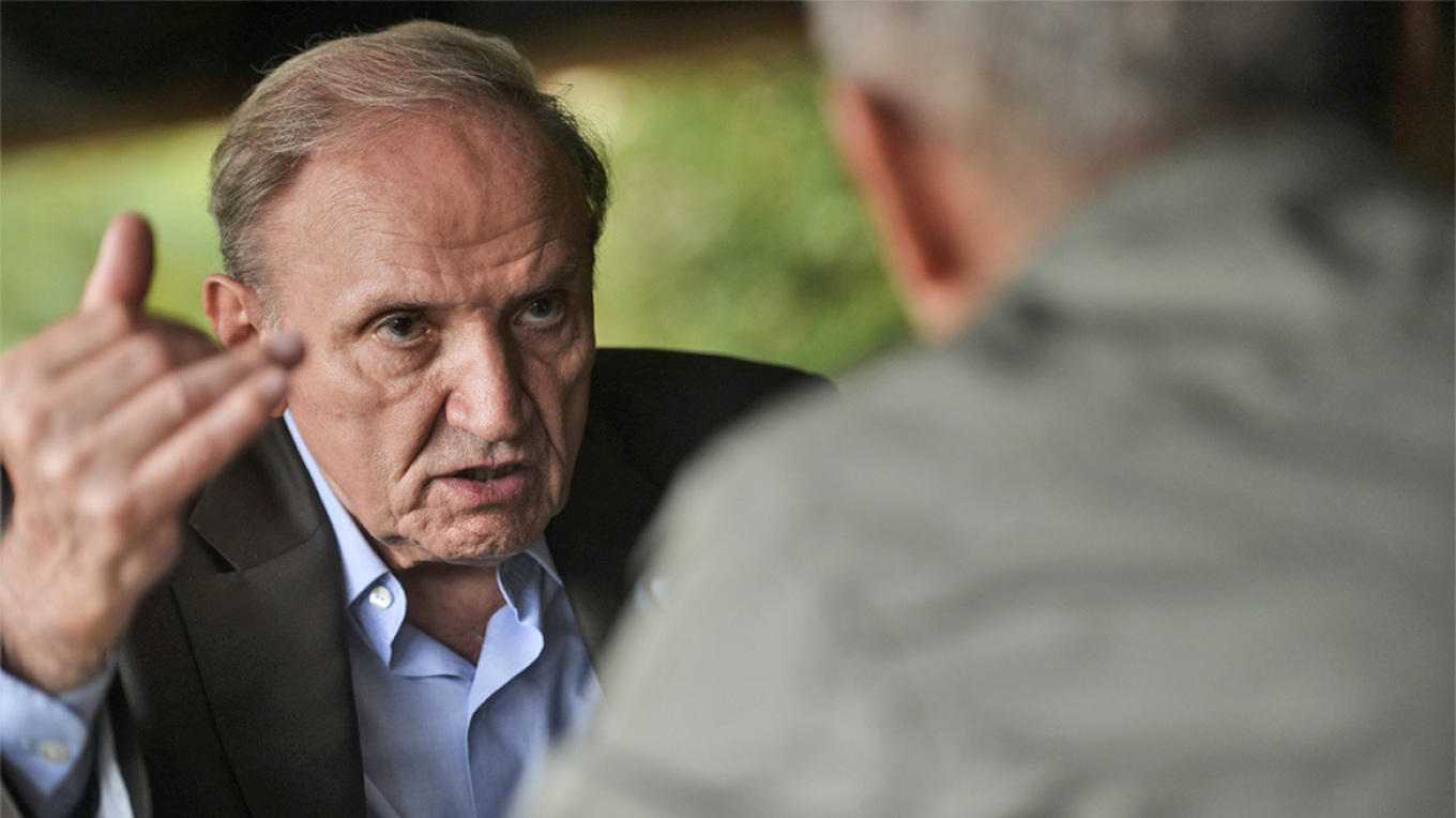 Ο Τζουμάκας τα βάζει με όλους στον ΣΥΡΙΖΑ: «Αν θέλουν νέα ήττα,  ας ψηφίσουν...  τους άλλους»