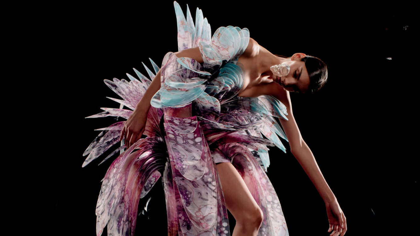 Iris van Herpen: Η επιστήμη της υψηλής ραπτικής