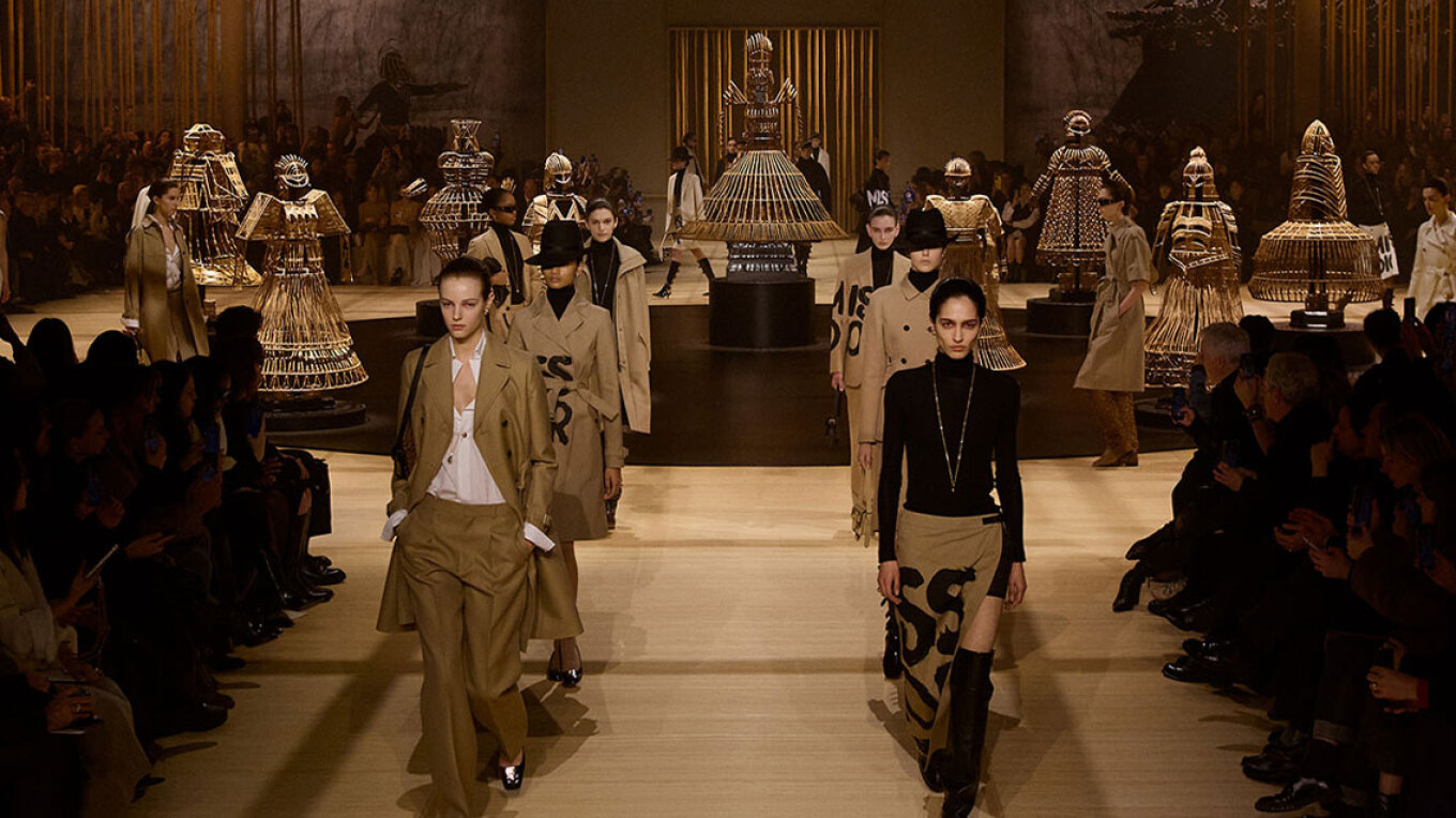 Prêt-à-porter: Cool υψηλή μόδα στο Παρίσι