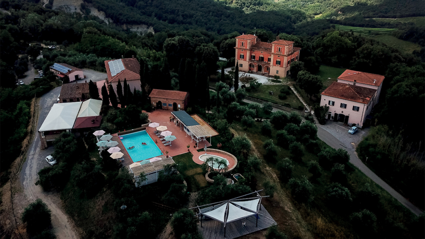 Villa Lena: Απόδραση και workshops τέχνης στην Τοσκάνη