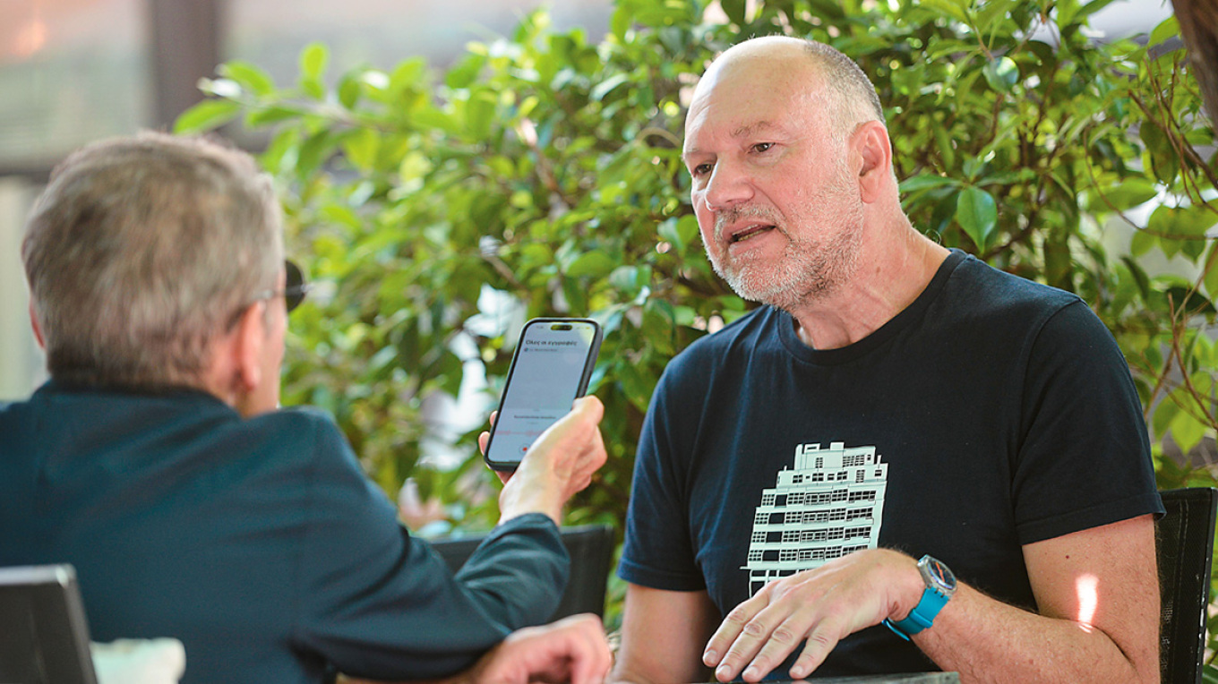 Στάθης Καλύβας στον Δανίκα: Επιμένω ότι ο Κασσελάκης θα αυτοαναφλεγεί, αν όχι, θα καταστραφούμε