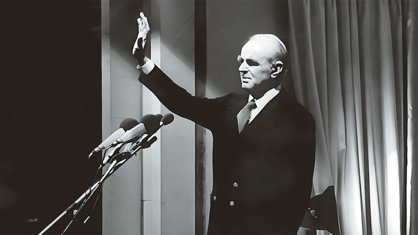 Κωνσταντίνος Καραμανλής: «Είμαι εγώ ο δεξιός; Kαι ποιοι είναι οι αριστεροί;» 