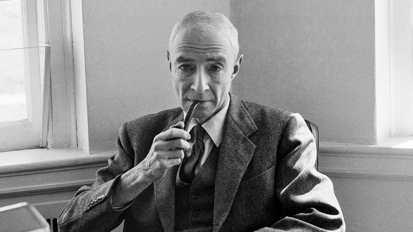 robert_oppenheimer_xr