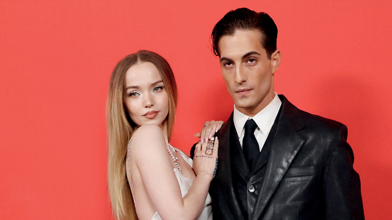 Η ιστορία της Dove Cameron, της διάσημης αγαπημένης του Damiano David