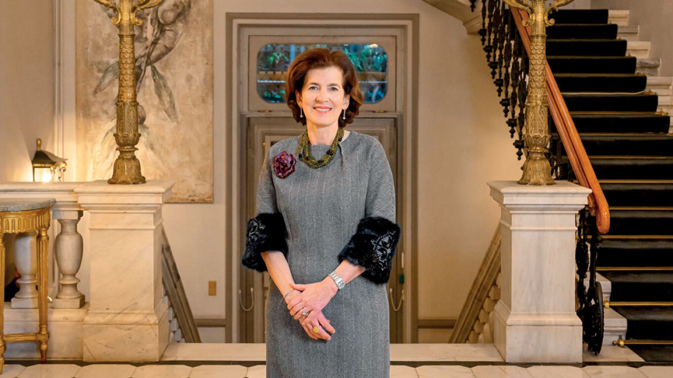 Laurence Auer: Δείπνο με την πρέσβειρα της Γαλλίας στην Ελλάδα