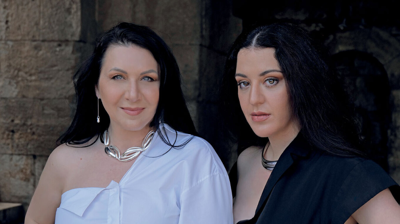 Τσέλια Κοστέα - Μαρία Κοσοβίτσα: Δύο γενιές σ’ έναν ρόλο
