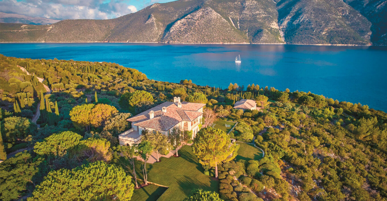 Διακοπές στις καλύτερες βίλες της Ελλάδας: Πόσο κοστίζει μία εβδομάδα στον παράδεισο