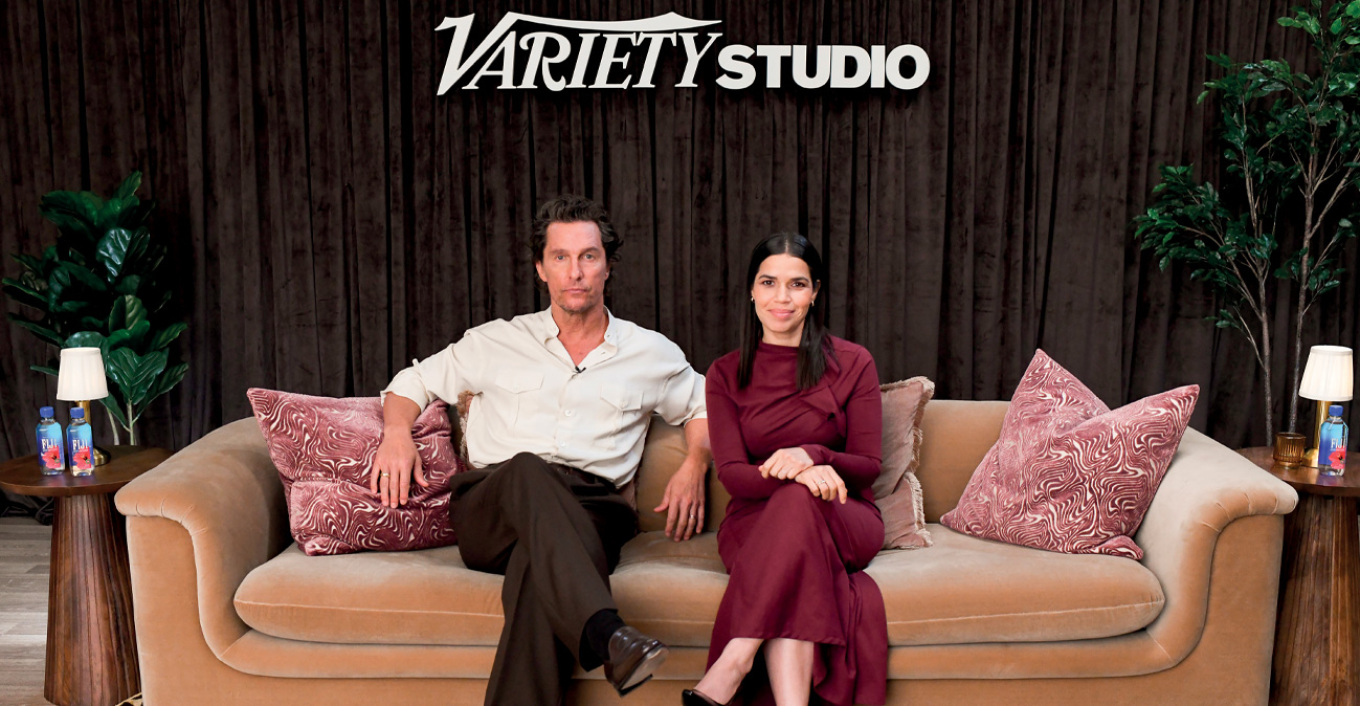 Ο Matthew McConaughey και η America Ferrera γίνονται οι ήρωες της διπλανής πόρτας