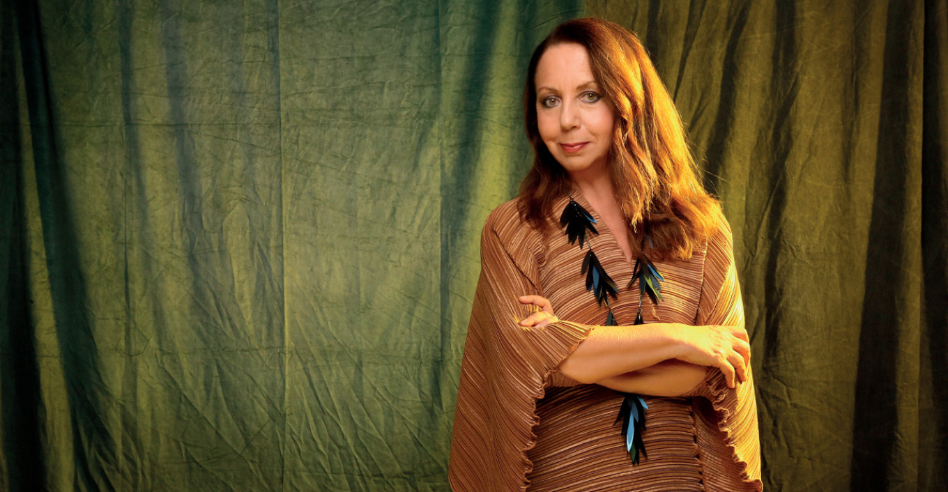 Δάφνη Βαλέντε, 40 χρόνια ιστορίες μόδας: «Η δημιουργία έρρεε πάντα στο αίμα μου»